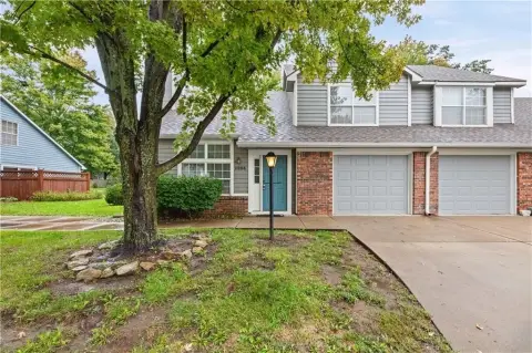 Half-Duplex Residential Property