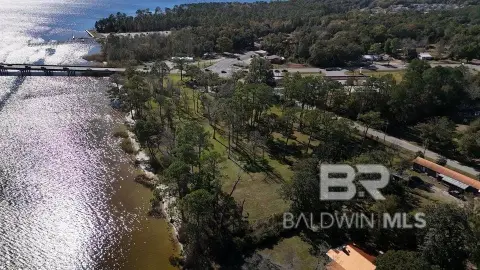 Waterfront Mixed-Use Opportunity in Lillian