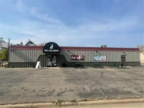 Turnkey Liquor Store in Wolf Lake