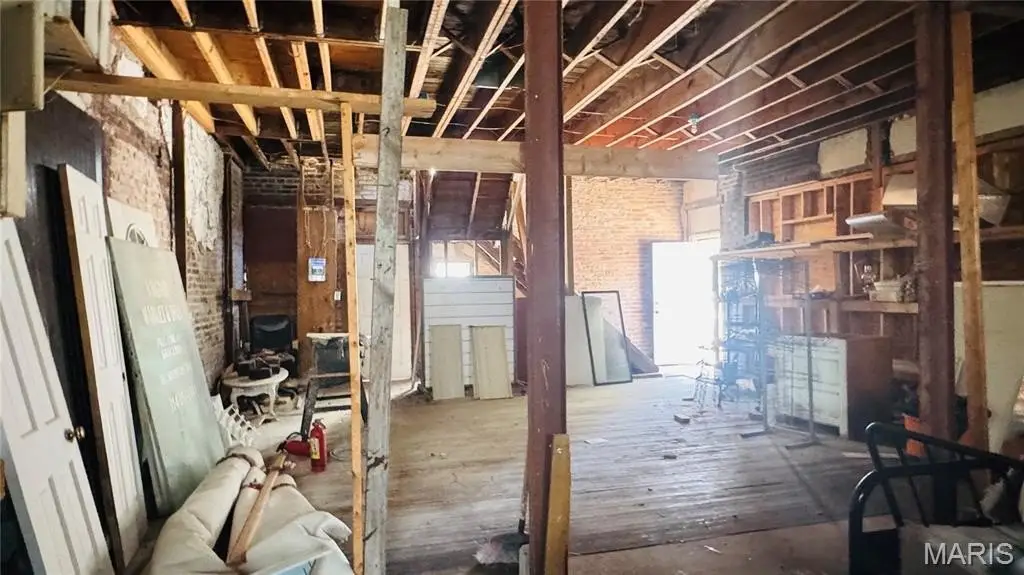 Picture 30
