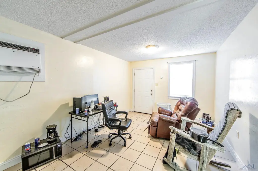 Picture 18