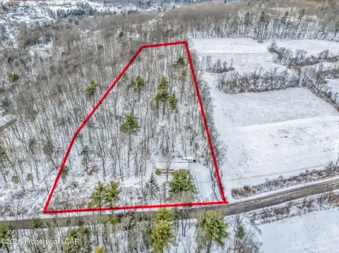 Secluded Land with Building Options