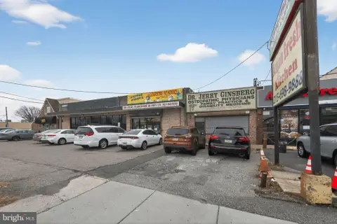 Retail/Medical Property in Philadelphia