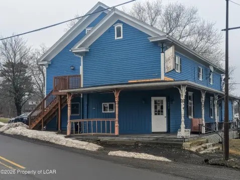 Wapwallopen Investment Property with Diner