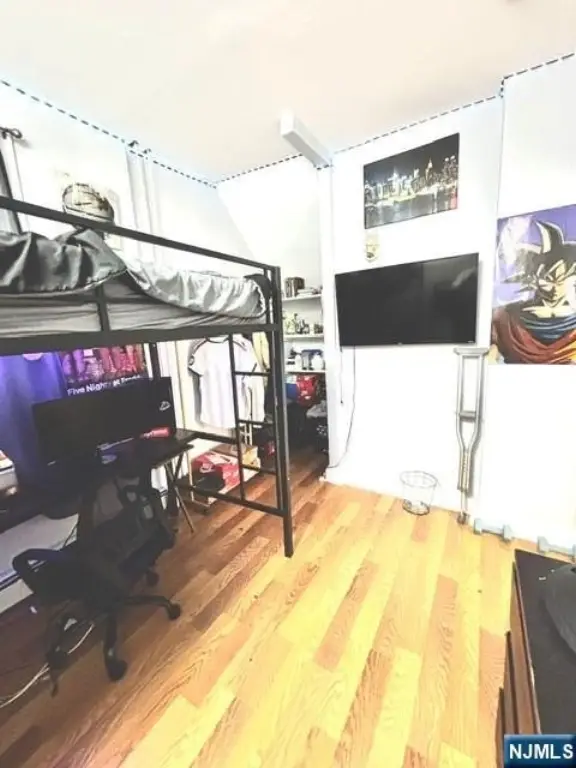 Picture 13