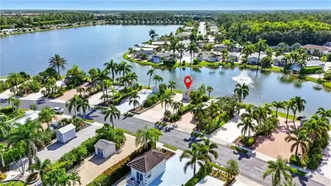 Lakefront RV Lot in Naples