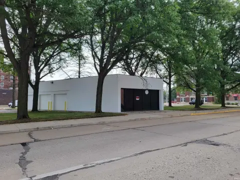 Elkhart Mixed-Use Property For Rent