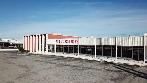 EUSTIS Retail Space For Sale