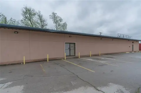Versatile Commercial Building with I-40 Access