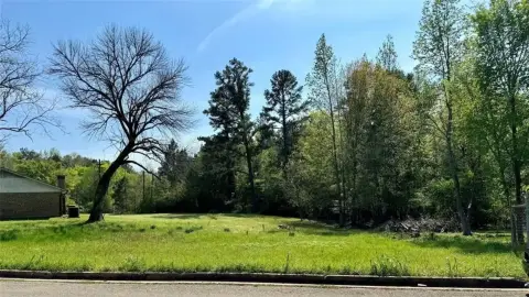Residential Land in Marshall, TX