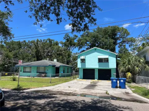 Income-Producing Triplex Near Downtown