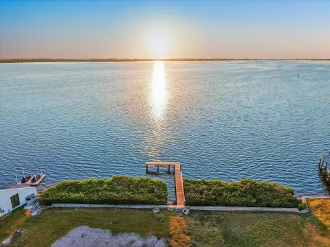 Waterfront Lot on Palma Sola