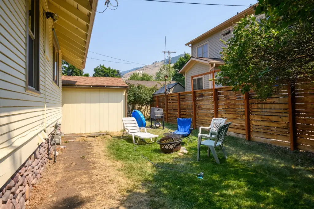 Picture 19