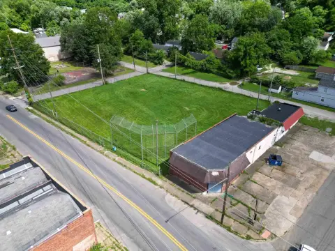 Remodeled Commercial Property in Huntington