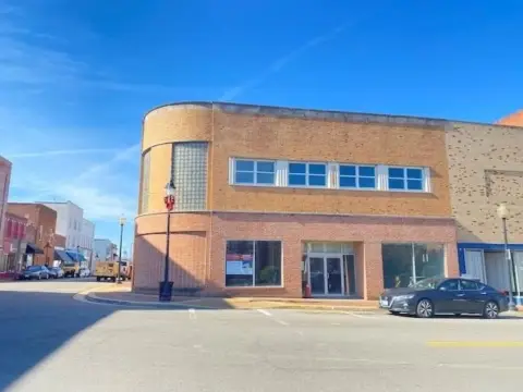 Lawrenceville Retail Space For Rent
