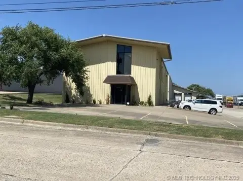 Tulsa Office Building For Sale