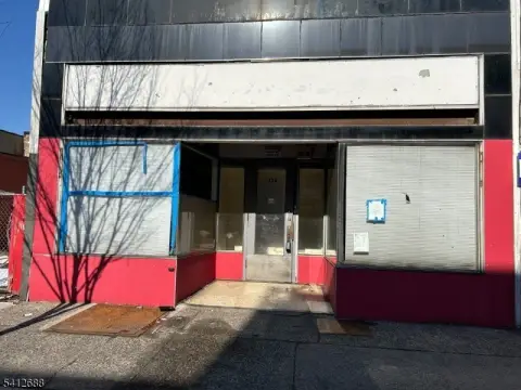 Retail Space in Plainfield City