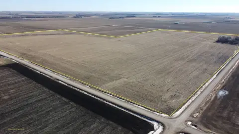 Iowa Farmland with Building Site