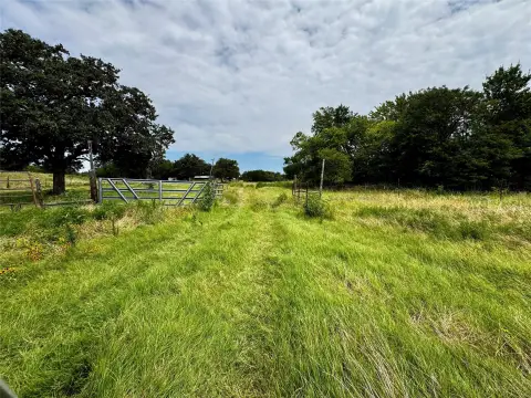 Agricultural Land with Shop