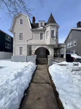 Spacious Multifamily in East Orange