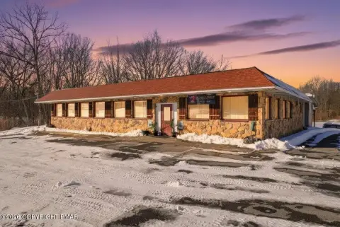 Kresgeville Commercial Property on 209