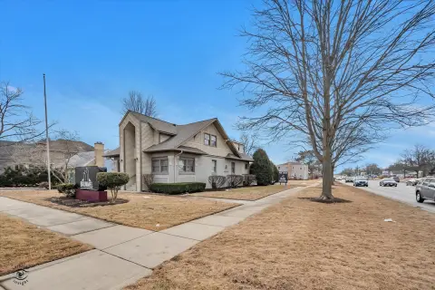 Updated Office Space Near Downtown