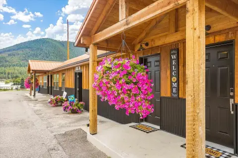 Riverfront Motel Property