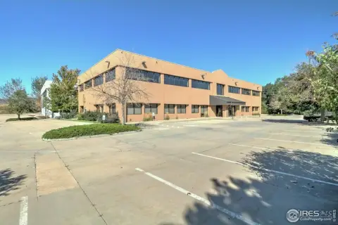 Boulder Flex Building For Lease