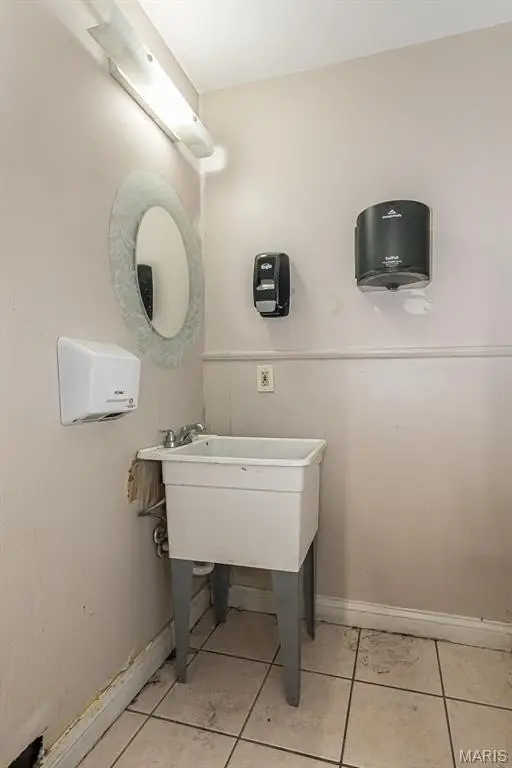 Picture 47