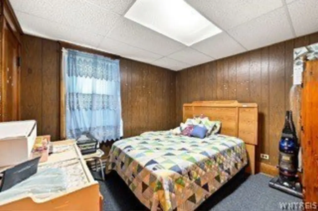Picture 8