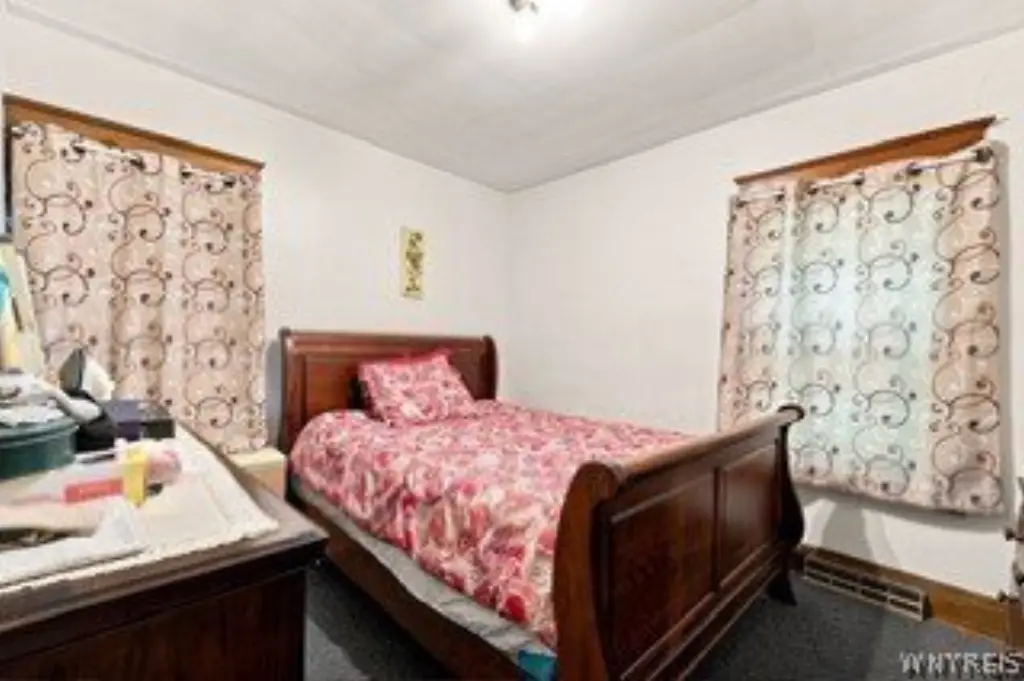 Picture 9