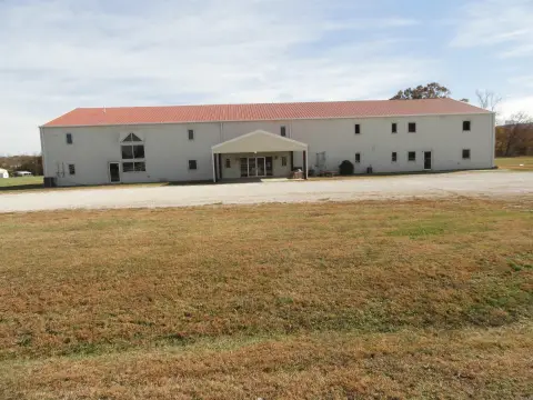 Marshall Church Building on Acreage