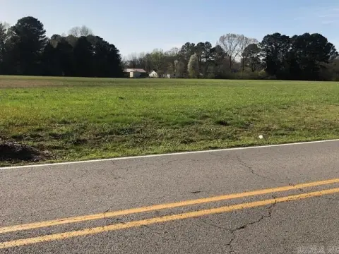 Searcy Acreage with Development Potential