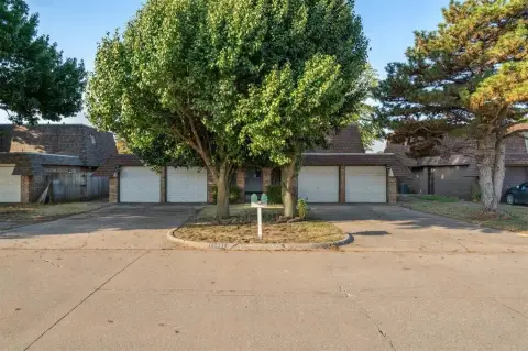 Updated Duplex Overlooking Golf Course