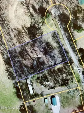 Land with Creek in Speedwell