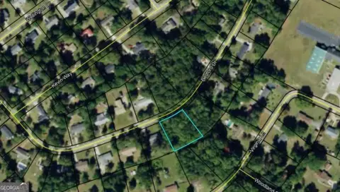 Residential Land in Windsor Heights