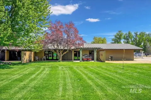 Middleton Duplex with Development Potential