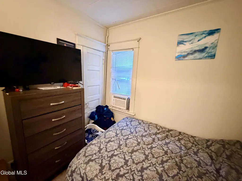 Picture 10
