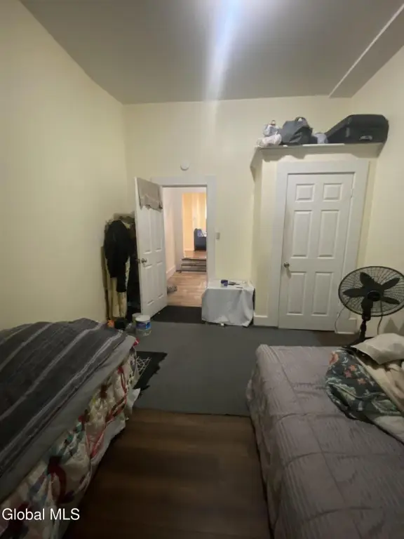 Picture 19