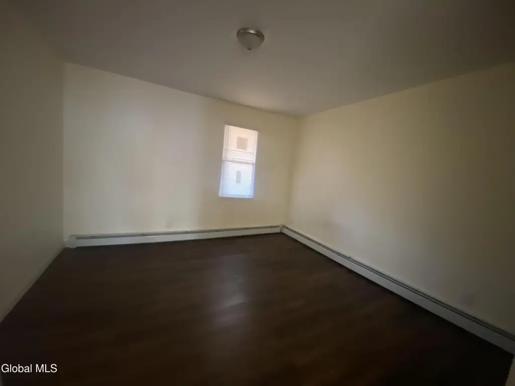 Picture 47