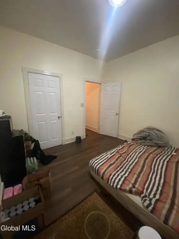 Picture 18