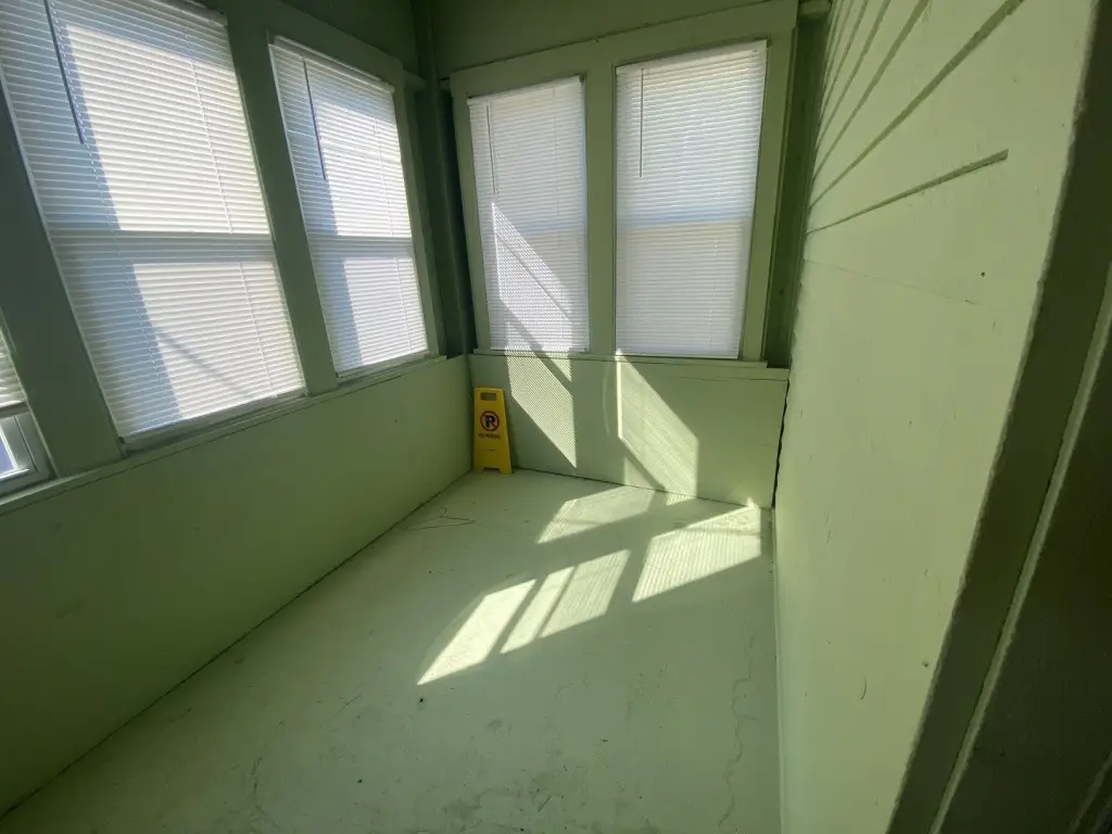 Picture 10