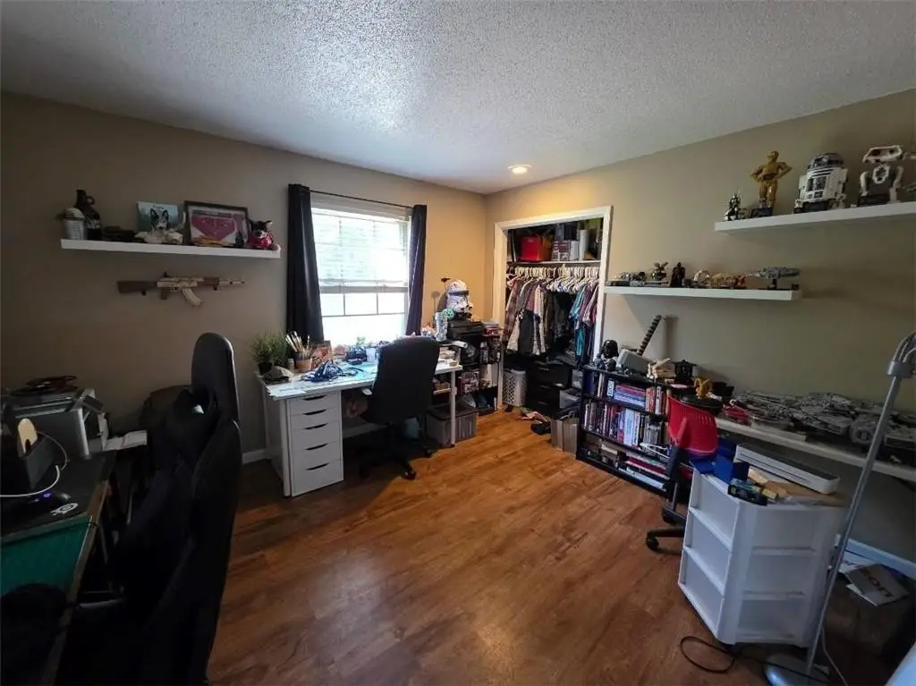 Picture 7