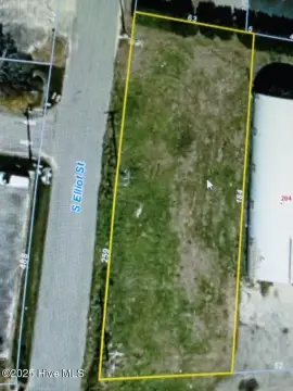 Commercial Lot in Central District