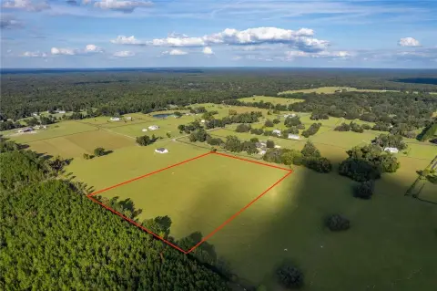 Serene 10-Acre Equestrian Lot