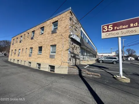First-Floor Mixed-Use Space