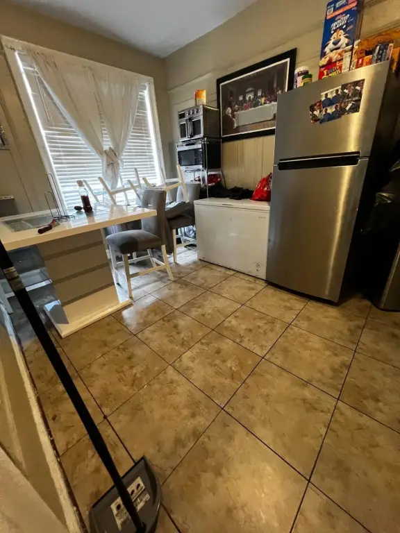 Picture 5