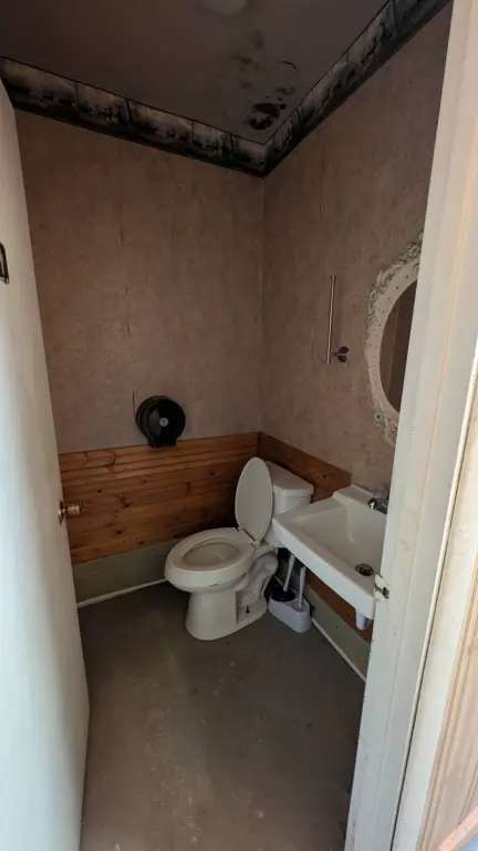 Picture 12