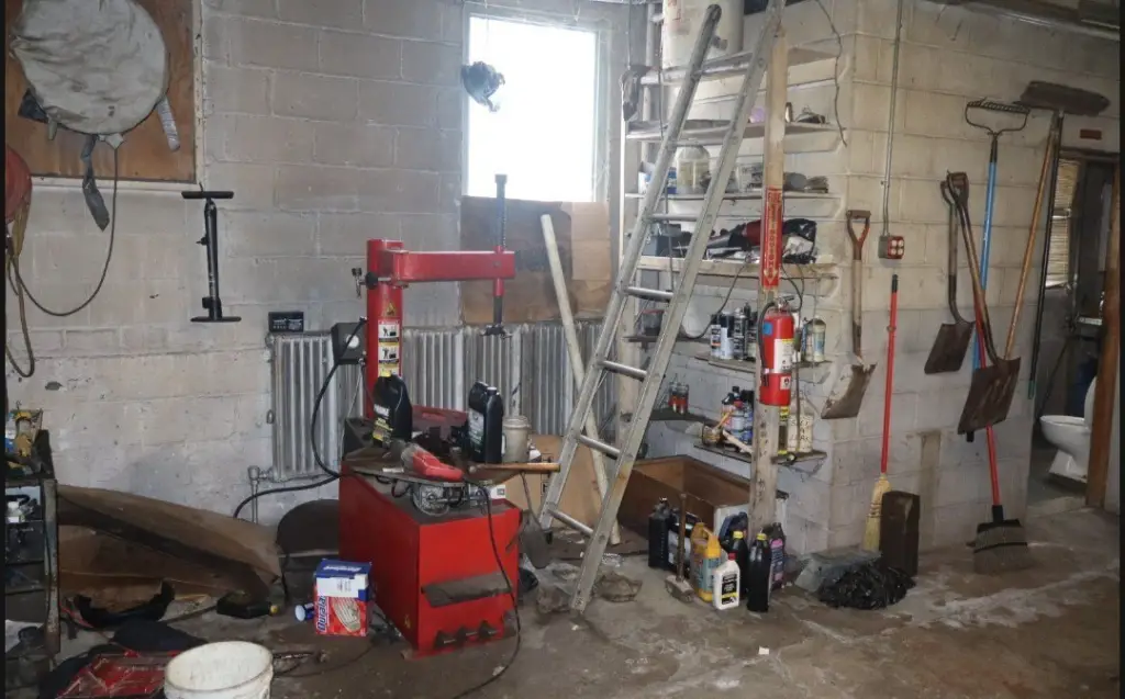 Picture 2