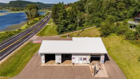 Turn-Key Business Great River Road